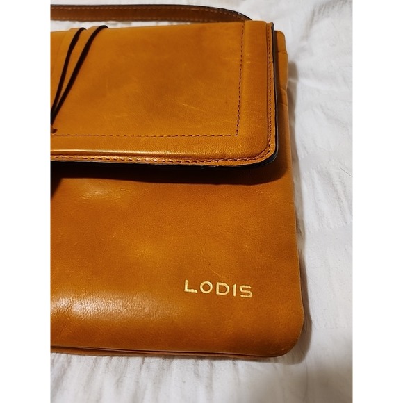 LODIS Margot Leather Crossbody Purse - Picture 2 of 13